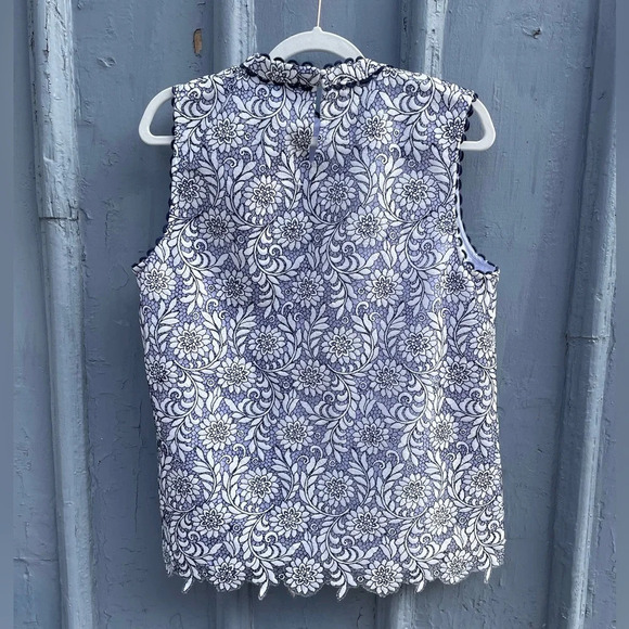 Draper James Magnolia White Floral Lace Top , size 14 - Picture 4 of 10